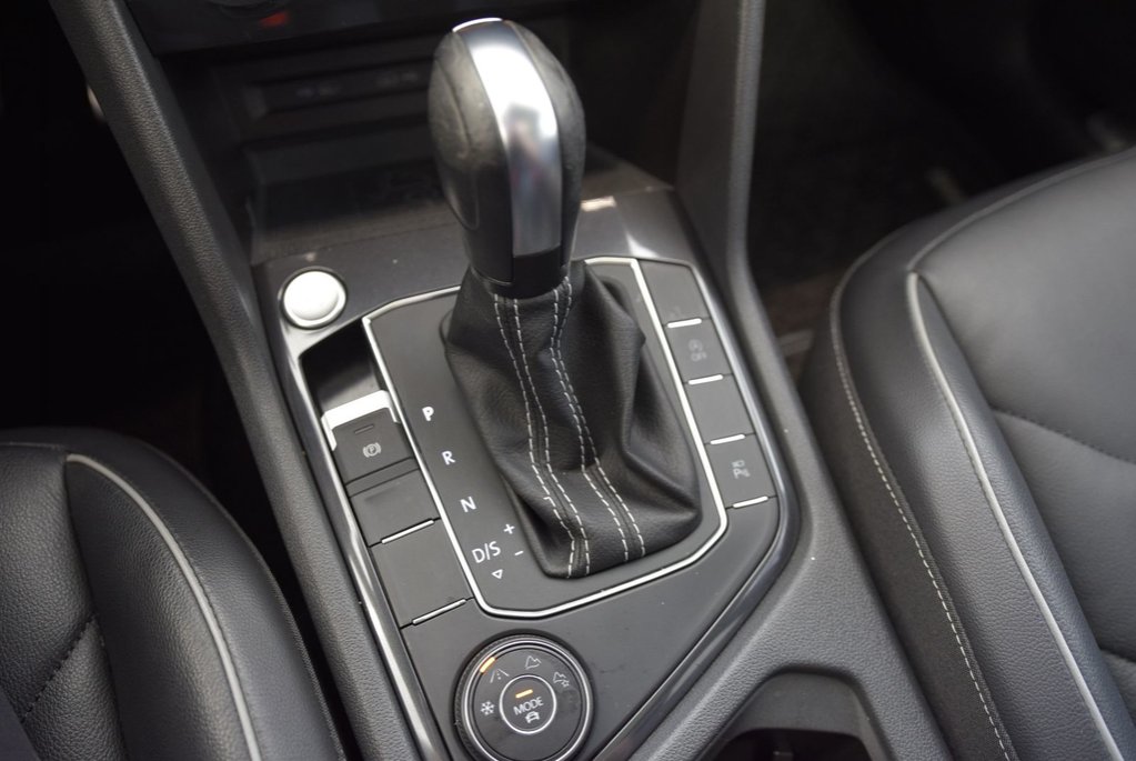 Volkswagen Tiguan HIGHLINE+R LINE+CUIR+TOIT 2021 à Laval, Québec - 28 - w1024h768px