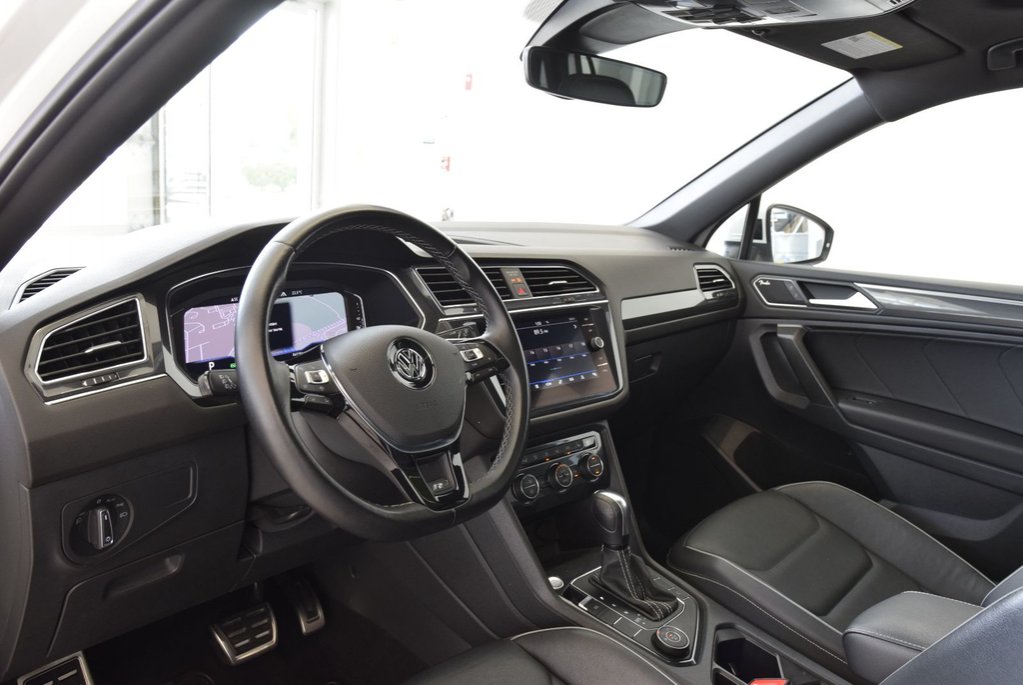Volkswagen Tiguan HIGHLINE+R LINE+CUIR+TOIT 2021 à Laval, Québec - 9 - w1024h768px