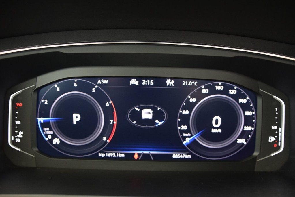 2021 Volkswagen Tiguan HIGHLINE+R LINE+TOIT+CUIR+ in Laval, Quebec - 28 - w1024h768px