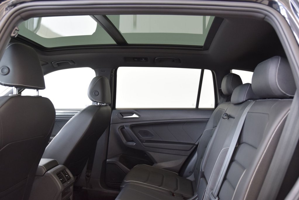 2021 Volkswagen Tiguan HIGHLINE+R LINE+TOIT+CUIR+ in Laval, Quebec - 22 - w1024h768px