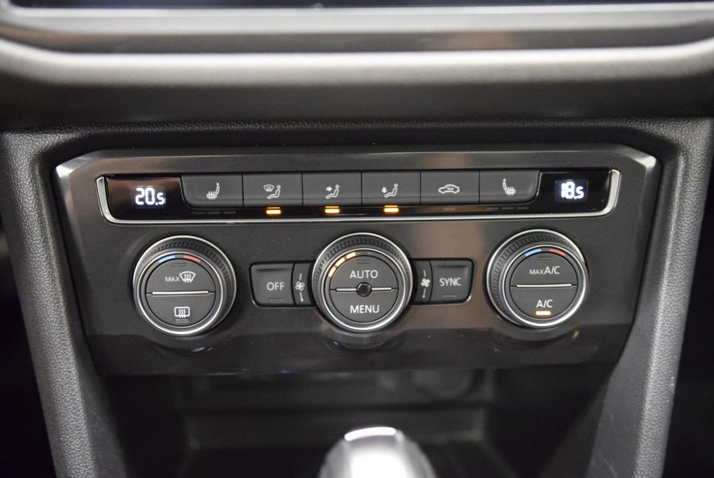 2021 Volkswagen Tiguan COMFORTLINE+TOIT PANO+CUIR in Laval, Quebec - 28 - w1024h768px