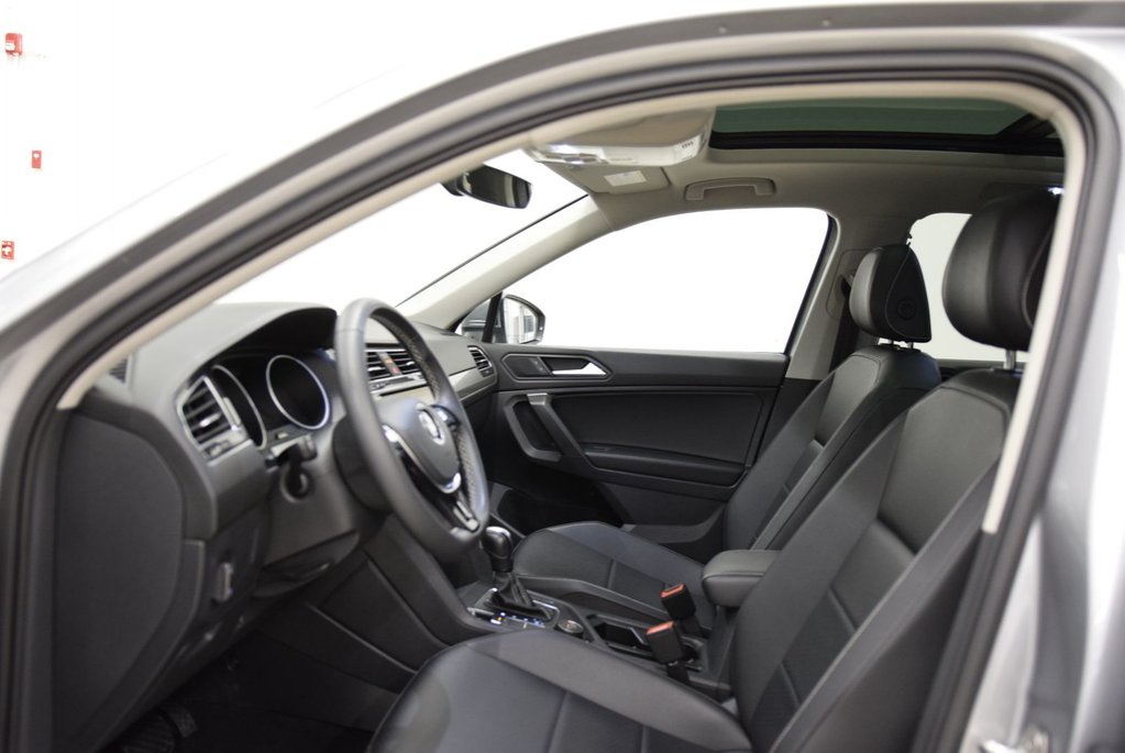 2021 Volkswagen Tiguan COMFORTLINE+TOIT PANO+CUIR in Laval, Quebec - 19 - w1024h768px
