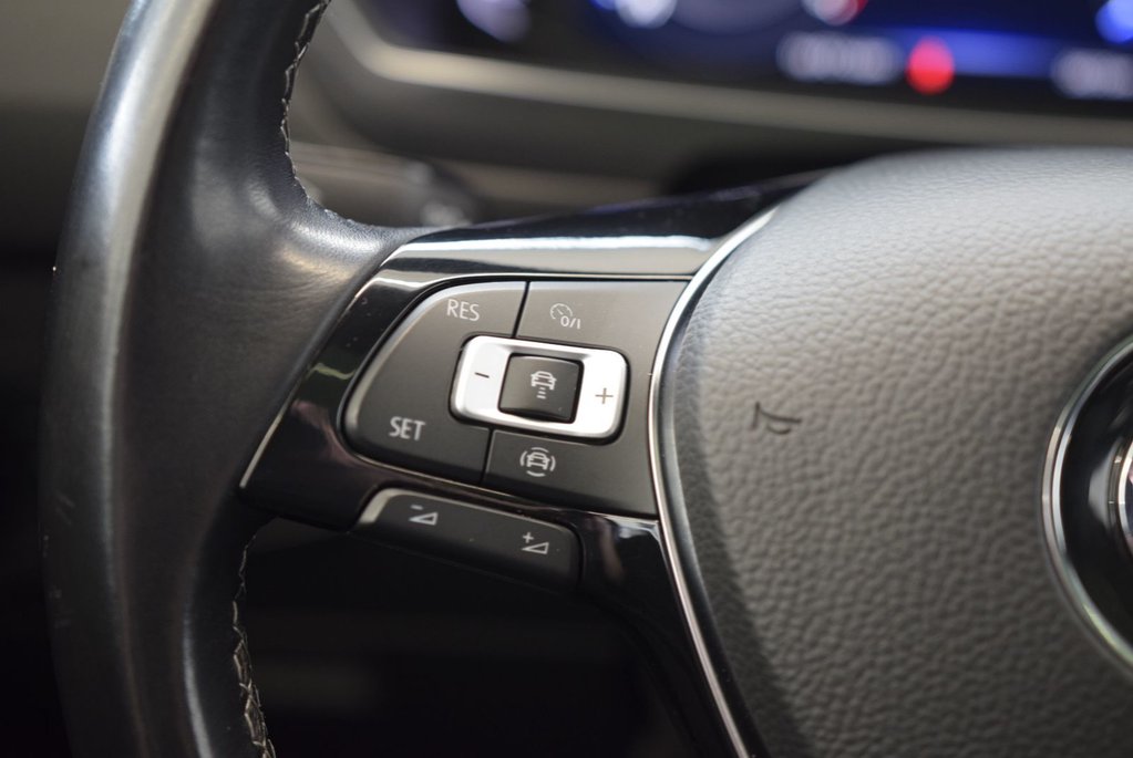 Volkswagen Tiguan HIGHLINE+R LINE+CUIR+TOIT 2021 à Laval, Québec - 25 - w1024h768px