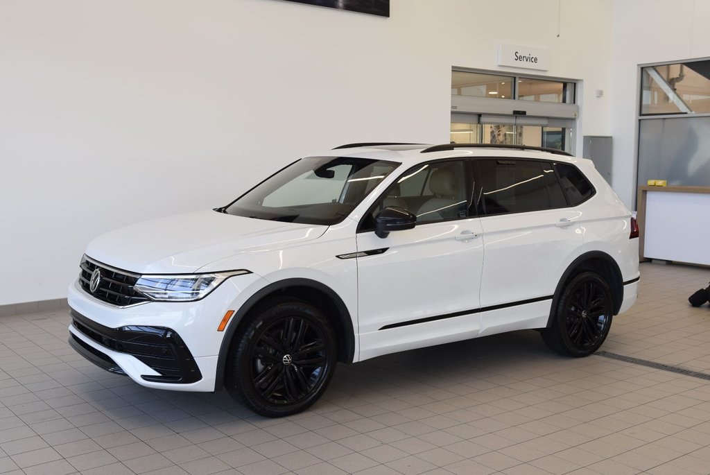 2022  Tiguan COMFORTLINE+BLACK PACKAGE in Laval, Quebec - 11 - w1024h768px