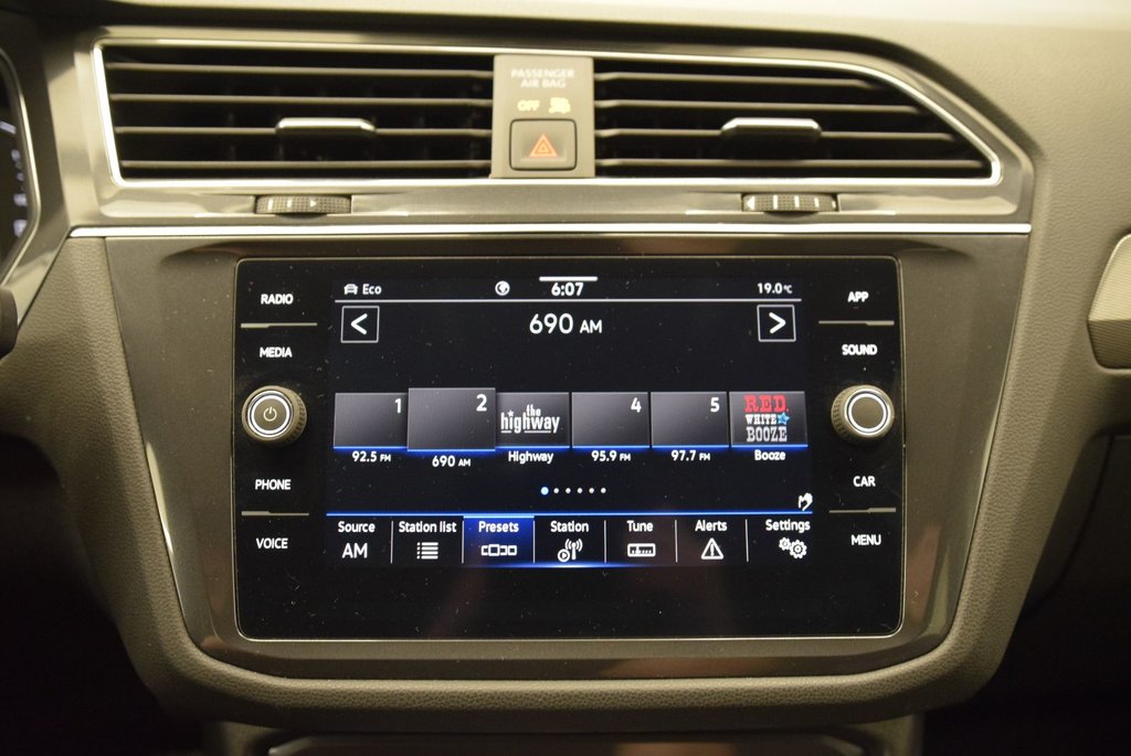2022 Volkswagen Tiguan COMFORTLINE+CUIR+AWD+WOW in Laval, Quebec - 25 - w1024h768px