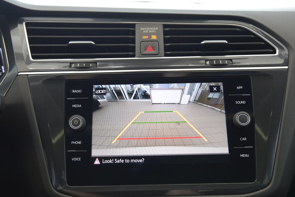 Volkswagen Tiguan COMFORTLINE+TOIT PANO+AWD 2022 à Laval, Québec - 27 - w1024h768px
