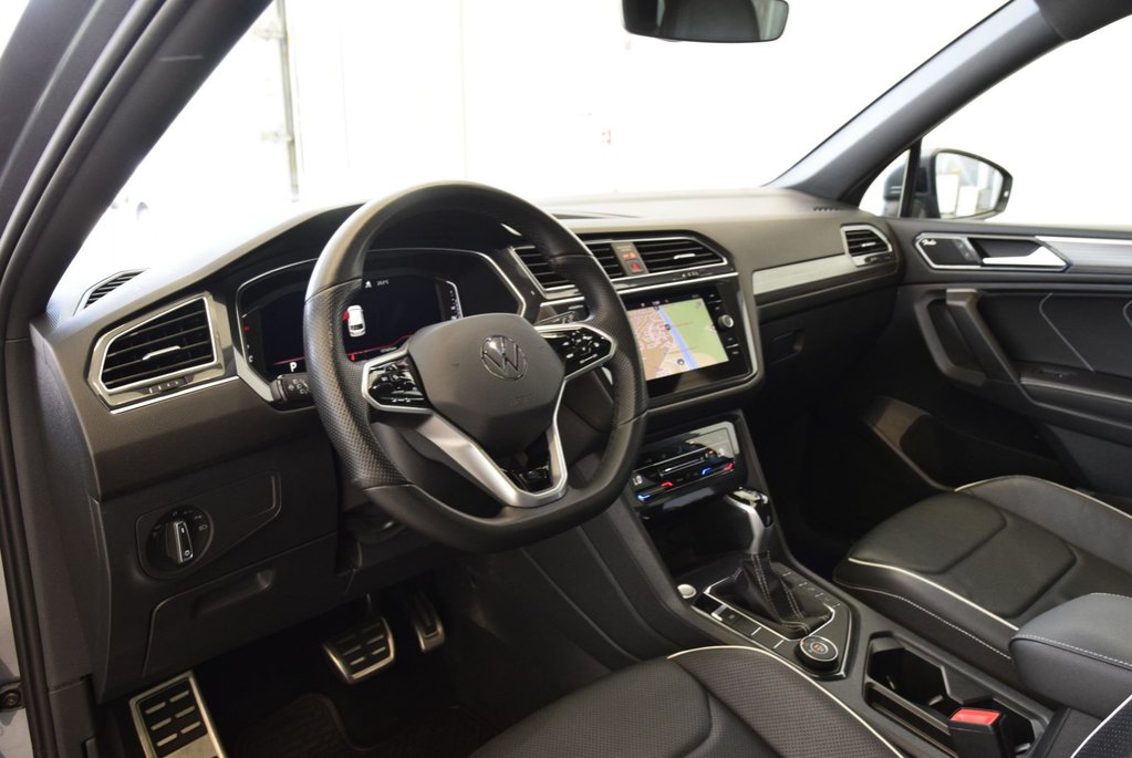 Volkswagen Tiguan HIGHLINE+R LINE+CUIR+TOIT+ 2022 à Laval, Québec - 9 - w1024h768px