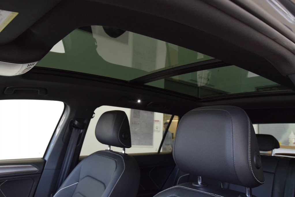 Volkswagen Tiguan HIGHLINE+R LINE+CUIR+TOIT+ 2022 à Laval, Québec - 8 - w1024h768px