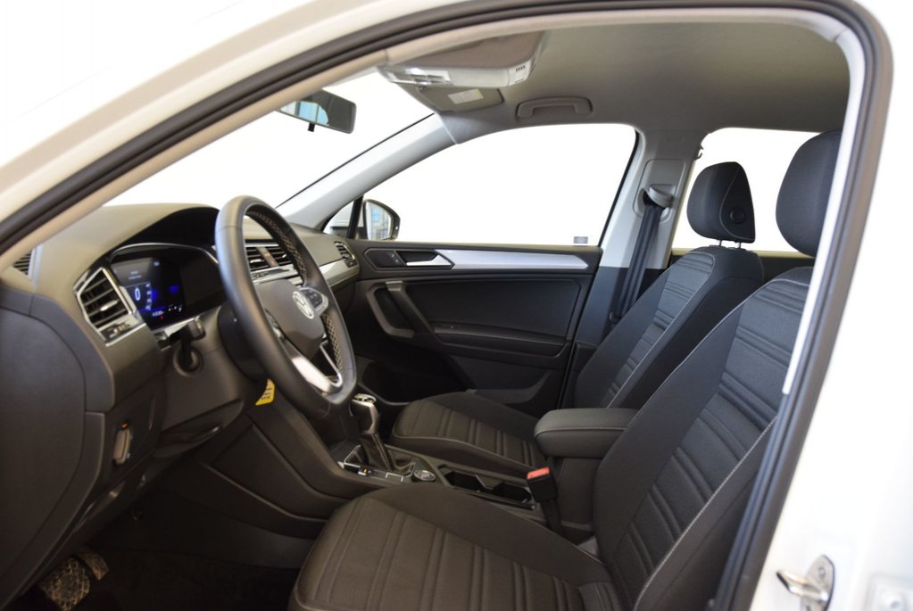 Volkswagen Tiguan TRENDLINE+AWD+CAMERA+MAG 2022 à Laval, Québec - 8 - w1024h768px