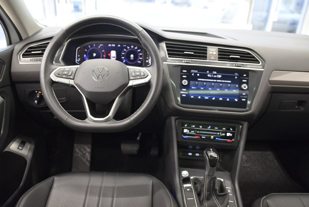 Volkswagen Tiguan COMFORTLINE+TOIT PANO+AWD 2022 à Laval, Québec - 22 - w1024h768px