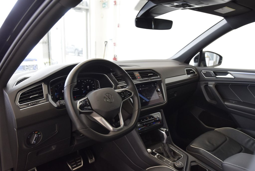 Volkswagen Tiguan HIGHLINE+R LINE+CUIR+TOIT+ 2022 à Laval, Québec - 17 - w1024h768px