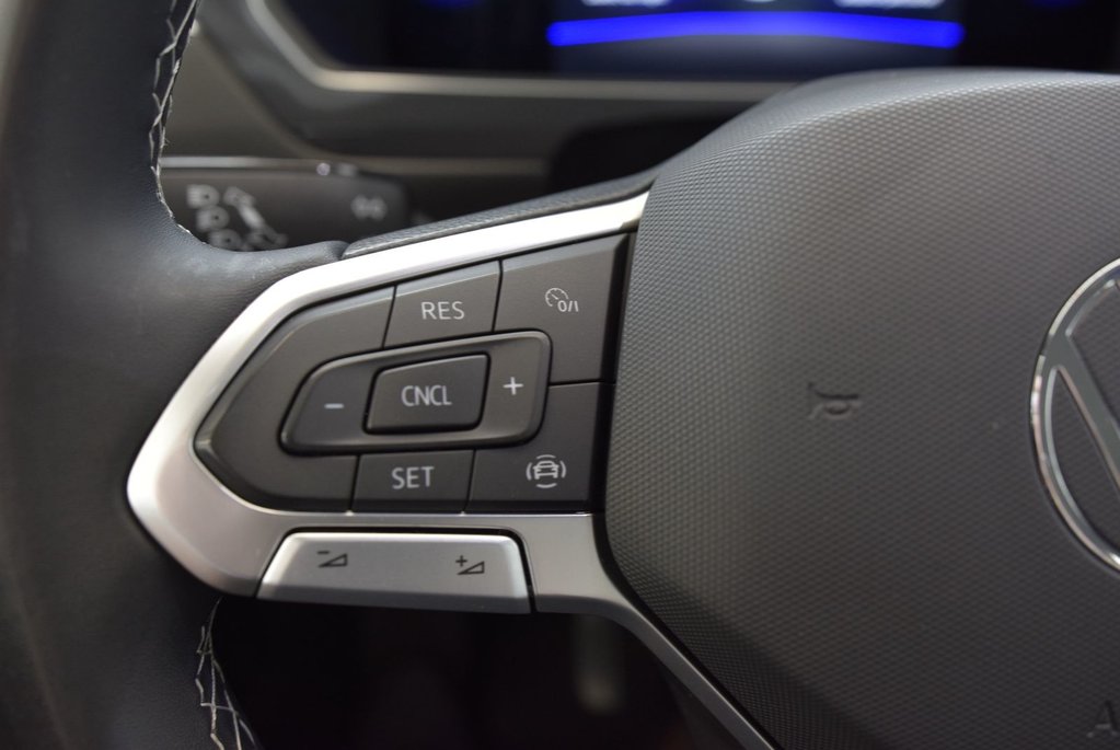 2022 Volkswagen Tiguan TRENDLINE+AWD+4MOTION+MAGS+CAMERA in Laval, Quebec - 23 - w1024h768px