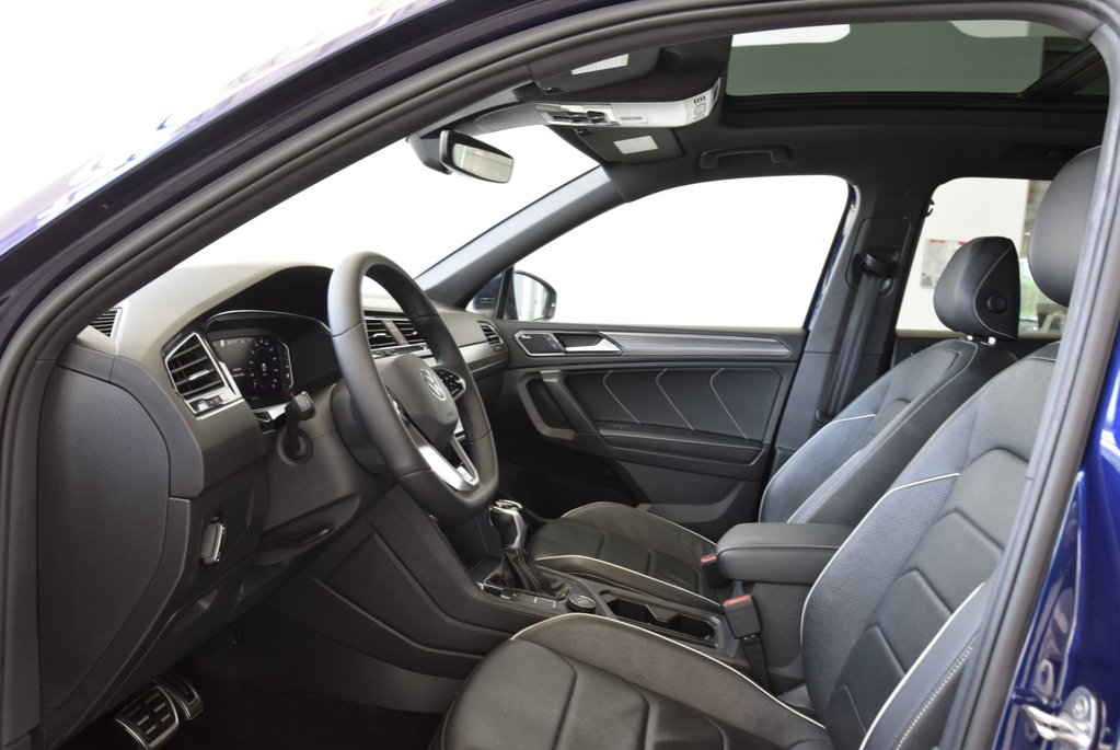 Volkswagen Tiguan HIGHLINE+R LINE+CUIR+TOIT 2022 à Laval, Québec - 20 - w1024h768px