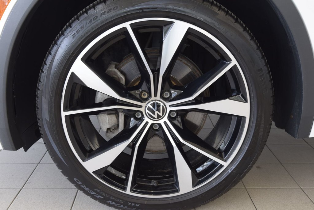 Volkswagen Tiguan HIGHLINE+R LINE+7 PASSAGERS 2022 à Laval, Québec - 5 - w1024h768px