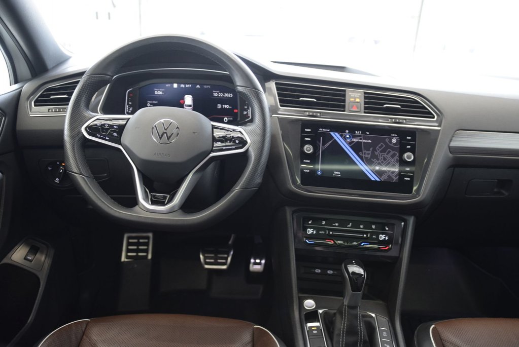 Volkswagen Tiguan HIGHLINE+R LINE+CUIR+TOIT+ 2023 à Laval, Québec - 23 - w1024h768px