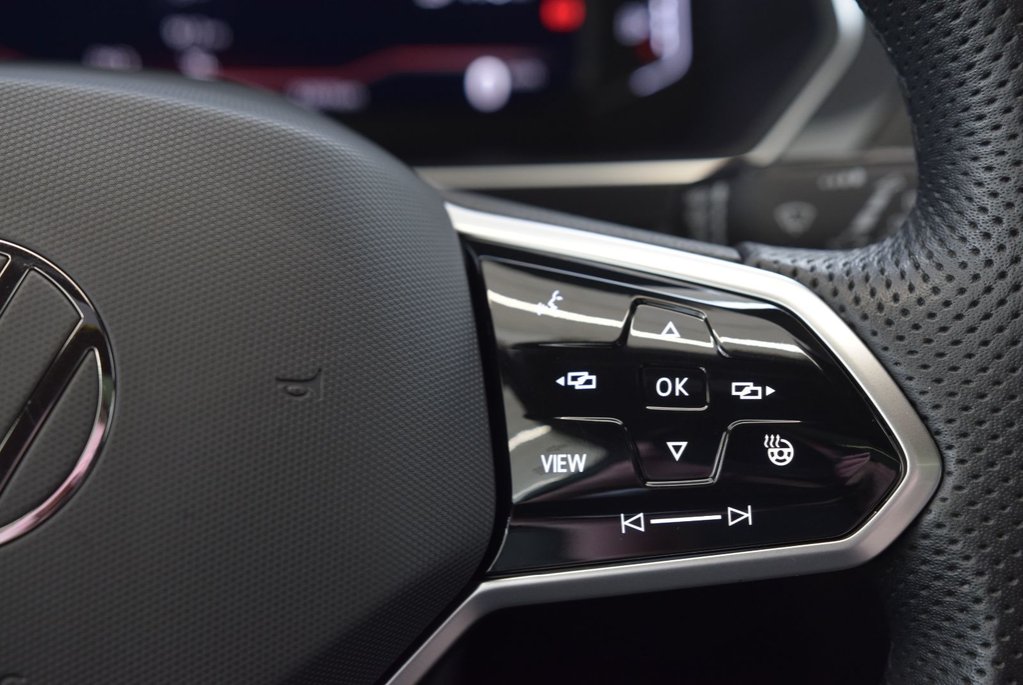 Volkswagen Tiguan HIGHLINE+R LINE+CUIR+TOIT+ 2023 à Laval, Québec - 26 - w1024h768px