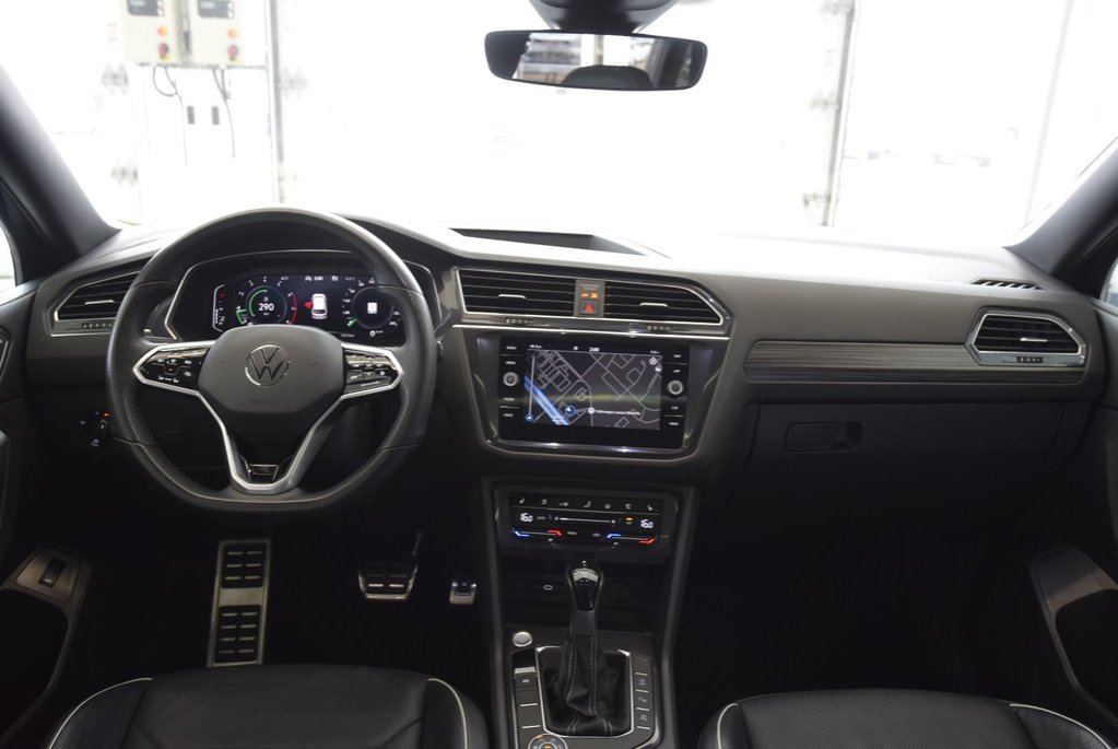Volkswagen Tiguan HIGHLINE+R LINE+CUIR+TOIT+ 2023 à Laval, Québec - 24 - w1024h768px