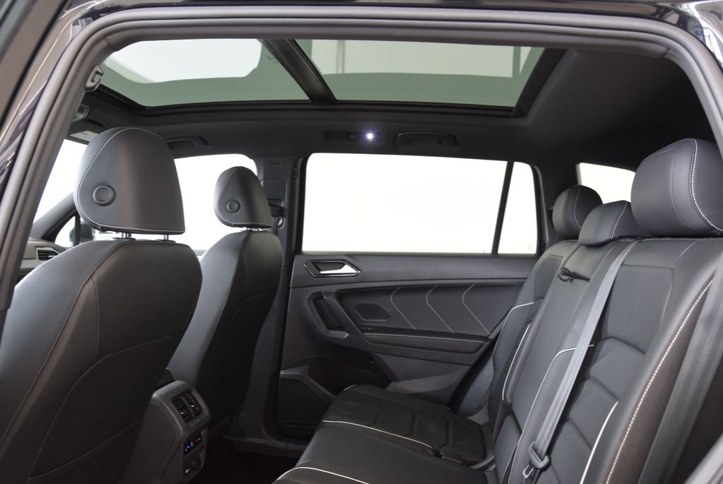 Volkswagen Tiguan HIGHLINE+R LINE+CUIR+TOIT+ 2023 à Laval, Québec - 23 - w1024h768px