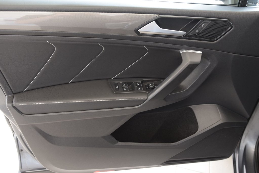 2023 Volkswagen Tiguan COMFORTLINE+TOIT PANO+AWD in Laval, Quebec - 17 - w1024h768px