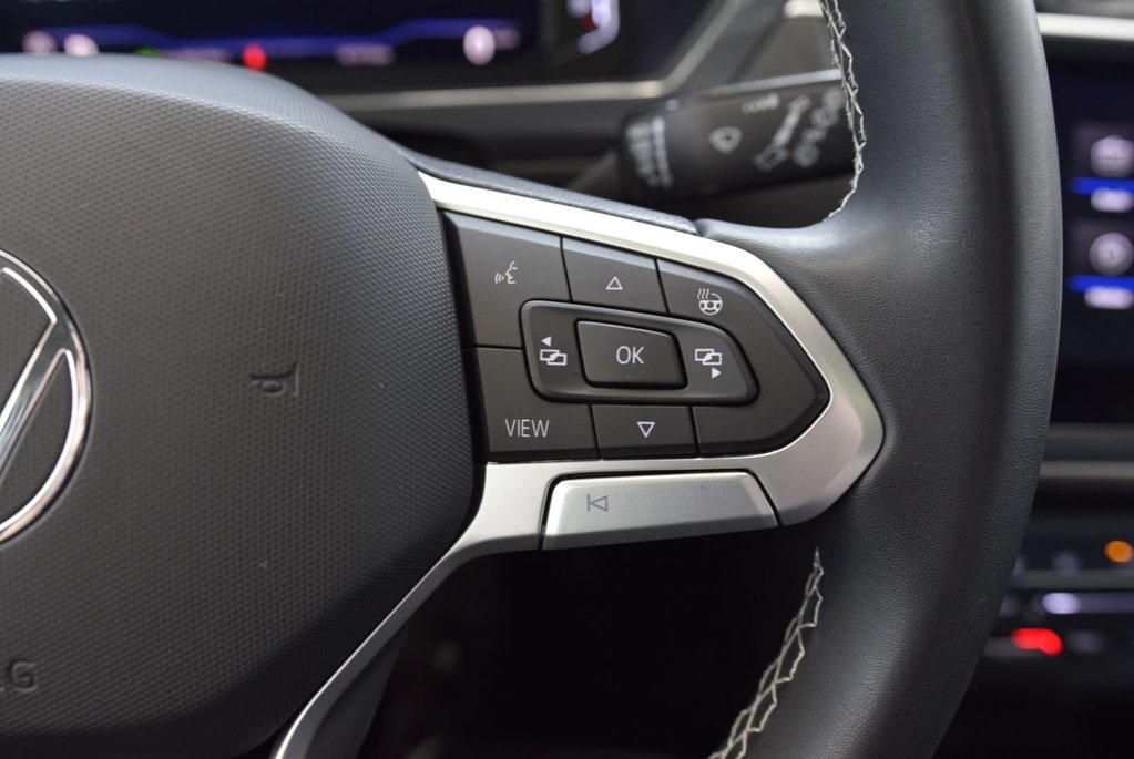 2023 Volkswagen Tiguan COMFORTLINE+TOIT PANO+AWD in Laval, Quebec - 24 - w1024h768px