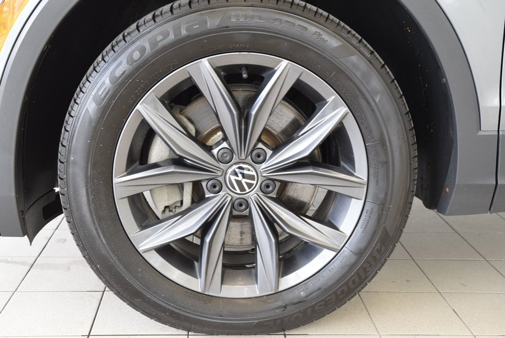 2023 Volkswagen Tiguan COMFORTLINE+TOIT PANO+AWD in Laval, Quebec - 5 - w1024h768px