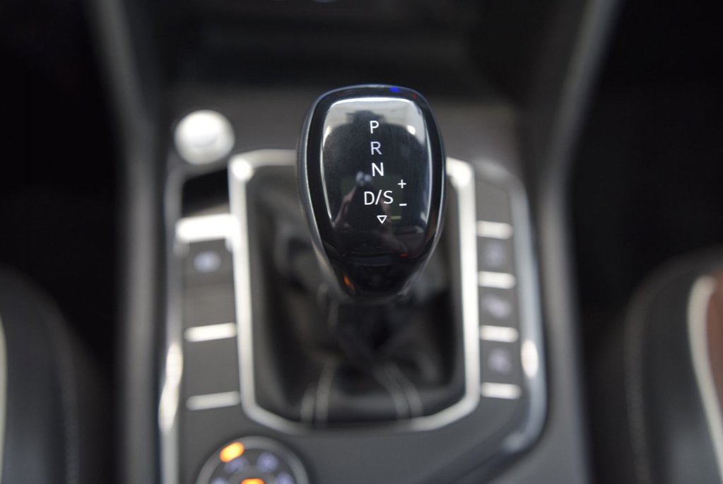Volkswagen Tiguan HIGHLINE+R LINE+7 PASSAGERS 2023 à Laval, Québec - 36 - w1024h768px