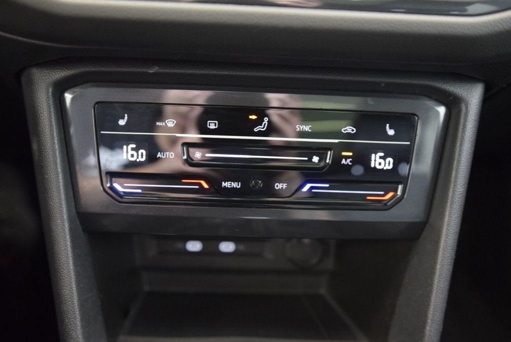 Volkswagen Tiguan COMFORTLINE+BLACK PACKAGE 2023 à Laval, Québec - 29 - w1024h768px