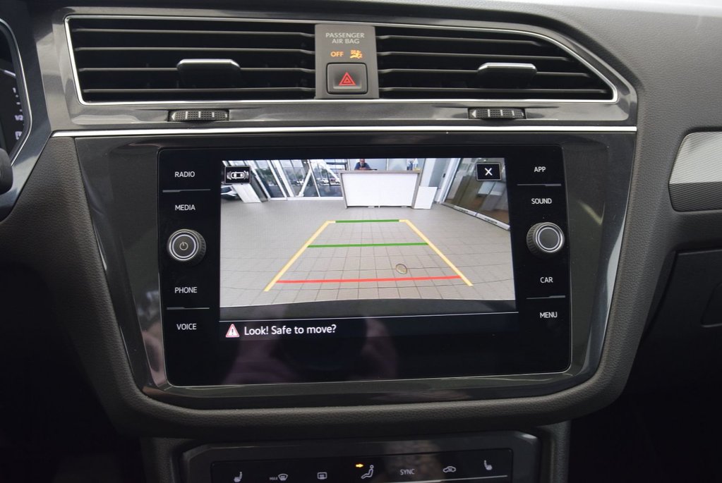 Volkswagen Tiguan COMFORTLINE+BLACK PACKAGE 2023 à Laval, Québec - 27 - w1024h768px