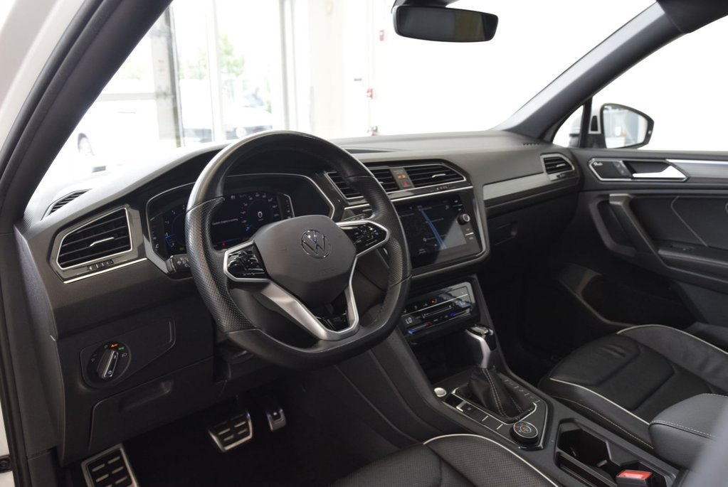2023 Volkswagen Tiguan HIGHLINE+R LINE+CUIR+TOIT+ in Laval, Quebec - 5 - w1024h768px