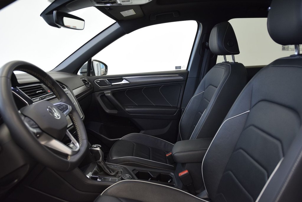 2023 Volkswagen Tiguan HIGHLINE+R LINE+CUIR+TOIT+ in Laval, Quebec - 9 - w1024h768px