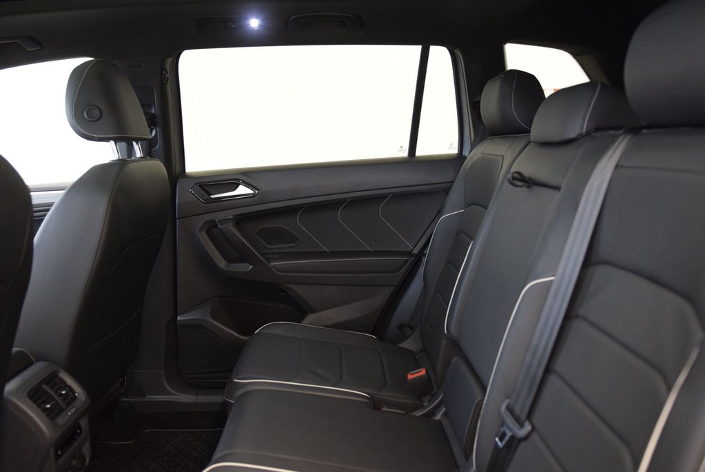 2023 Volkswagen Tiguan HIGHLINE+R LINE+CUIR+TOIT+ in Laval, Quebec - 25 - w1024h768px