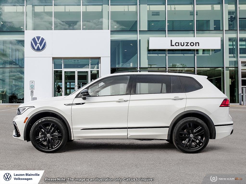 Tiguan Comfortline R-Line Black Edition 2024 à Laval, Québec - 3 - w1024h768px