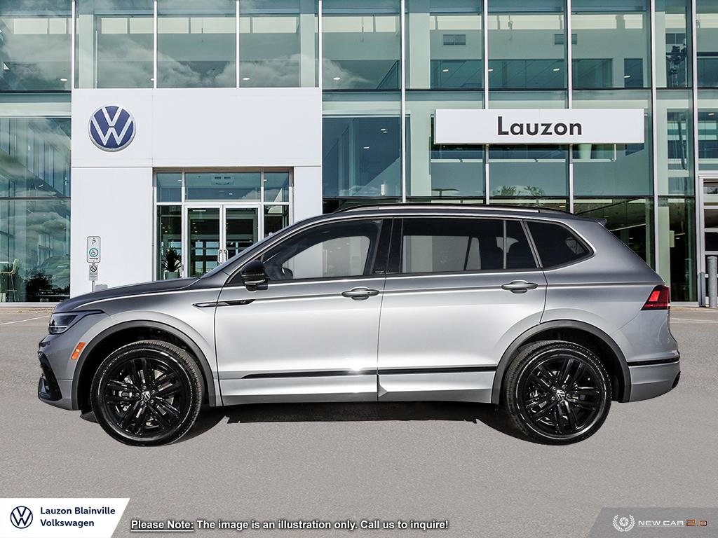 2024  Tiguan Comfortline R-Line Black Edition in Laval, Quebec - 3 - w1024h768px