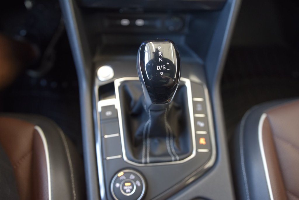 Volkswagen Tiguan HIGHLINE+R LINE+8 PNEUS 8 MAGS 2024 à Laval, Québec - 31 - w1024h768px