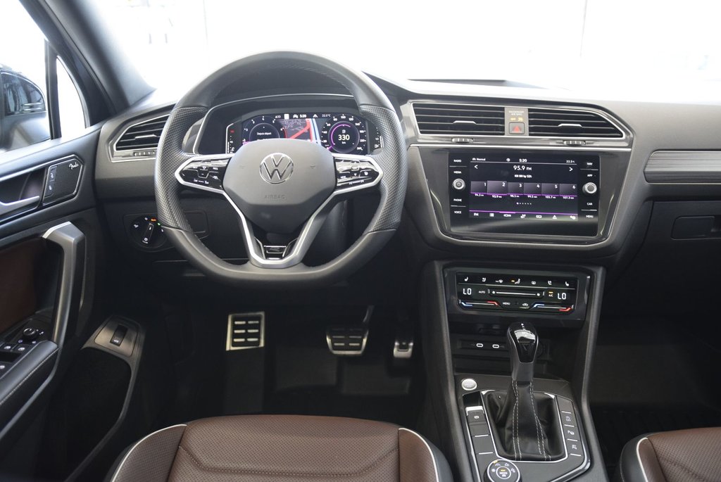 Volkswagen Tiguan HIGHLINE+R LINE+8 PNEUS 8 MAGS 2024 à Laval, Québec - 23 - w1024h768px