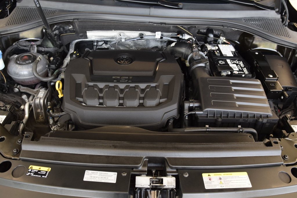 Volkswagen Tiguan HIGHLINE+R LINE+8 PNEUS 8 MAGS 2024 à Laval, Québec - 17 - w1024h768px