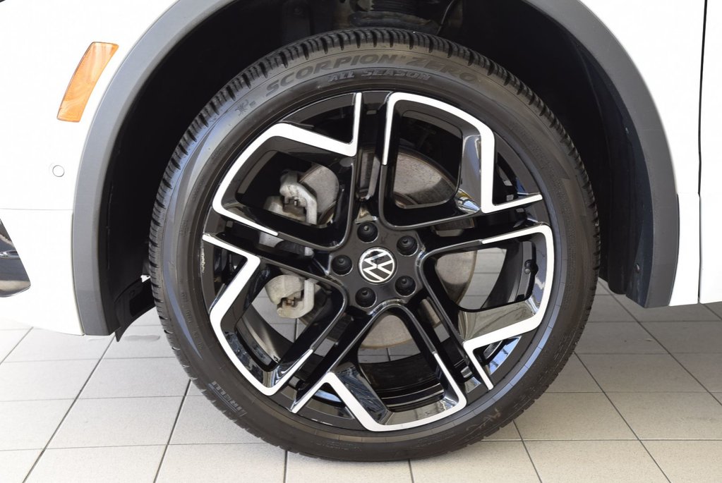 Volkswagen Tiguan HIGHLINE+R LINE+CUIR+TOIT+ 2024 à Laval, Québec - 5 - w1024h768px