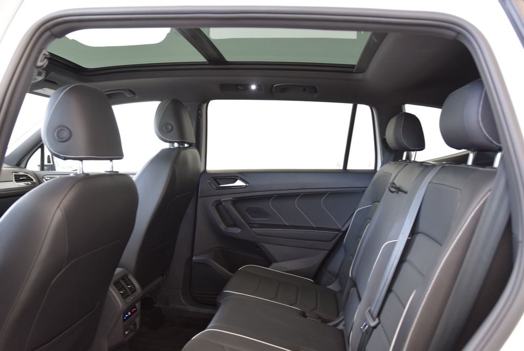 Volkswagen Tiguan HIGHLINE+R LINE+CUIR+TOIT+ 2024 à Laval, Québec - 23 - w1024h768px