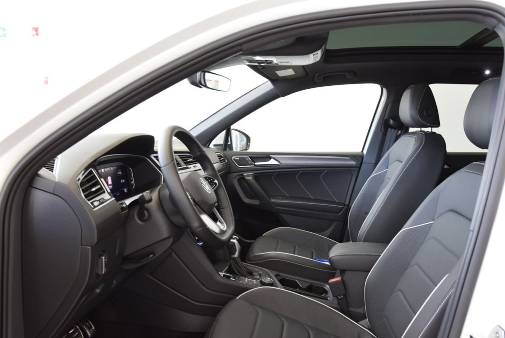 Volkswagen Tiguan HIGHLINE+R LINE+CUIR+TOIT+ 2024 à Laval, Québec - 22 - w1024h768px
