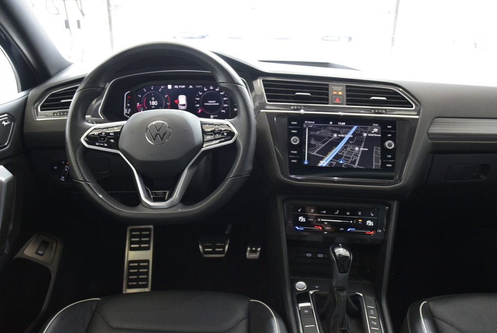 Volkswagen Tiguan HIGHLINE+R LINE+7 PASSAGERS 2024 à Laval, Québec - 22 - w1024h768px