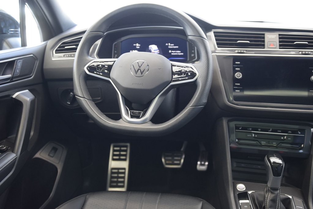 2024 Volkswagen Tiguan COMFORTLINE+BLACK PACKAGE+ in Laval, Quebec - 11 - w1024h768px