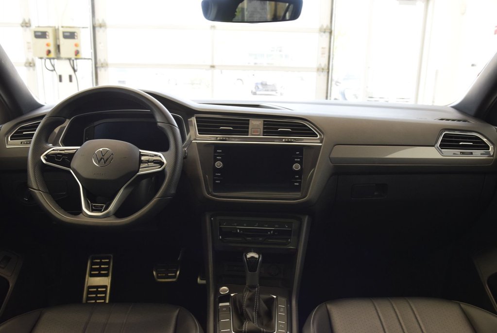 2024 Volkswagen Tiguan COMFORTLINE+BLACK PACKAGE+ in Laval, Quebec - 12 - w1024h768px