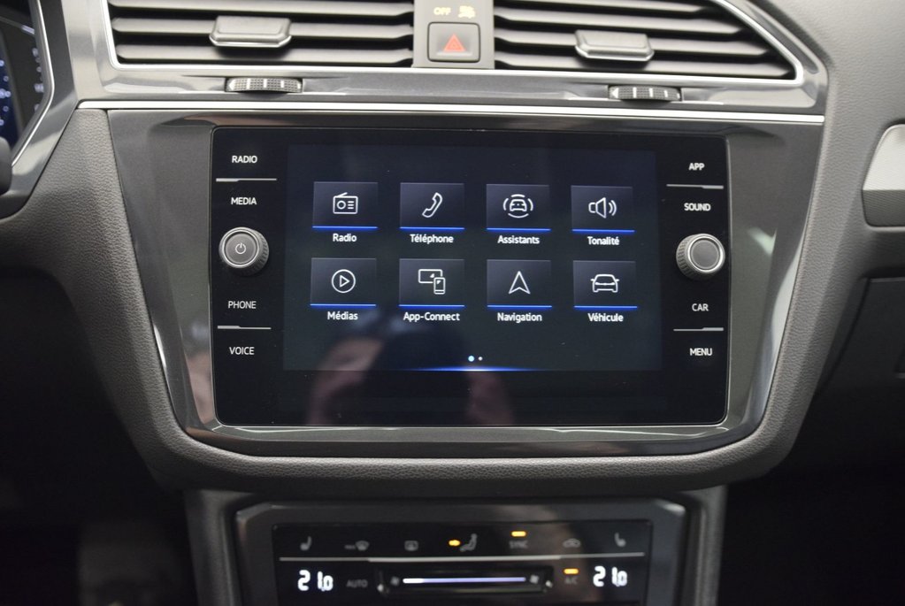 Volkswagen Tiguan COMFORTLINE+TOIT PANO+AWD 2024 à Laval, Québec - 28 - w1024h768px