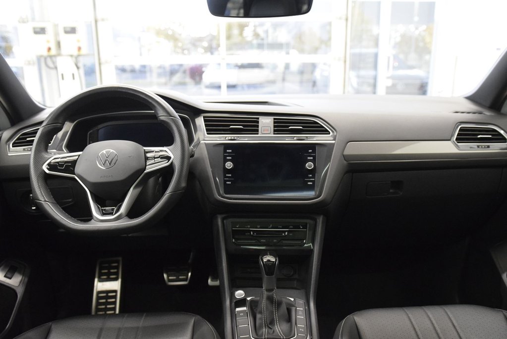 Volkswagen Tiguan COMFORTLINE+BLACK EDITION 2024 à Laval, Québec - 9 - w1024h768px