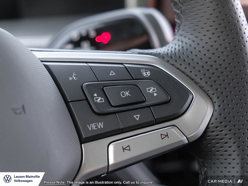 Volkswagen Tiguan Comfortline R-Line Black Edition 2025 à Laval, Québec - 15 - w1024h768px