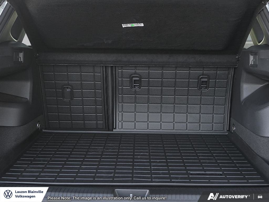 2025 Volkswagen Tiguan Highline R-Line in Laval, Quebec - 7 - w1024h768px