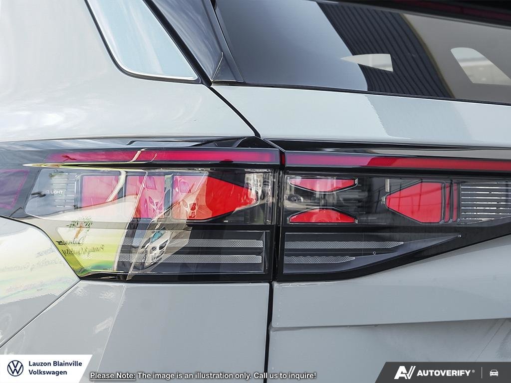 2025 Volkswagen Tiguan Highline R-Line in Laval, Quebec - 11 - w1024h768px