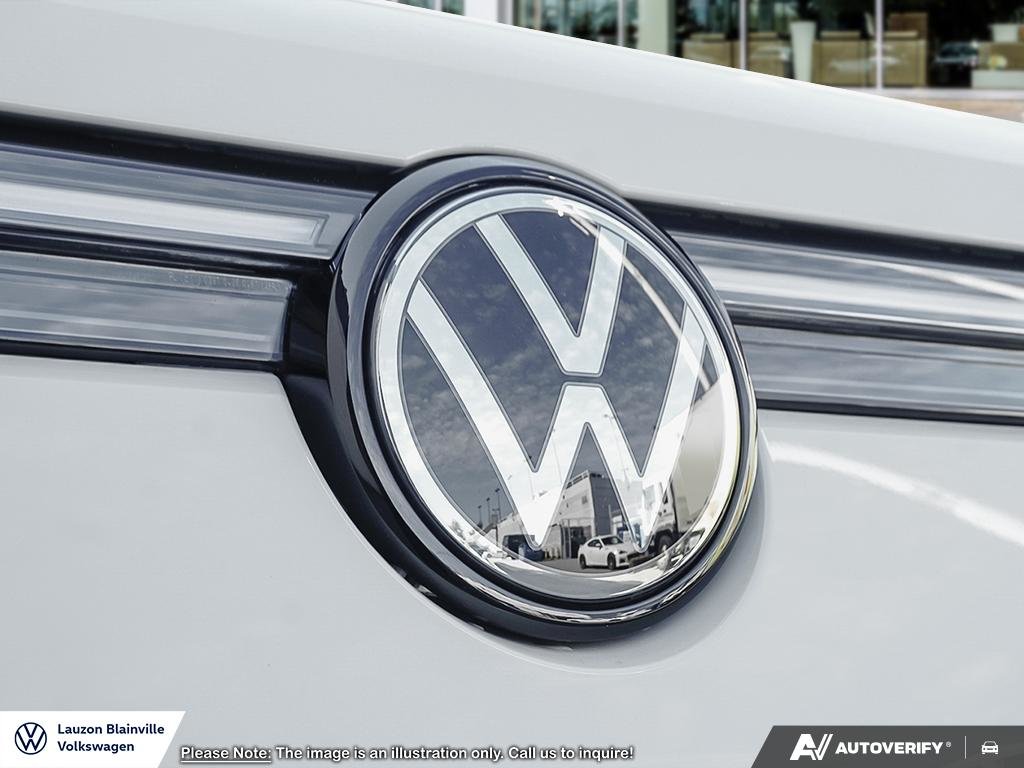 2025 Volkswagen Tiguan Highline R-Line in Laval, Quebec - 9 - w1024h768px