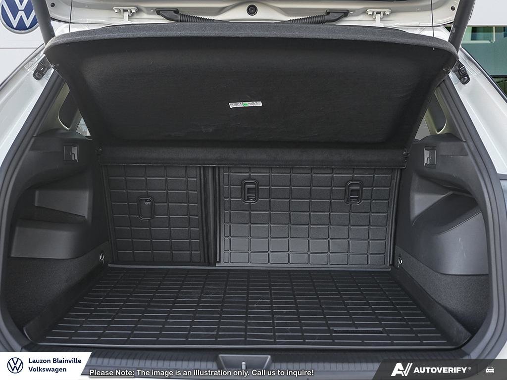 2025 Volkswagen Tiguan Highline R-Line in Laval, Quebec - 7 - w1024h768px