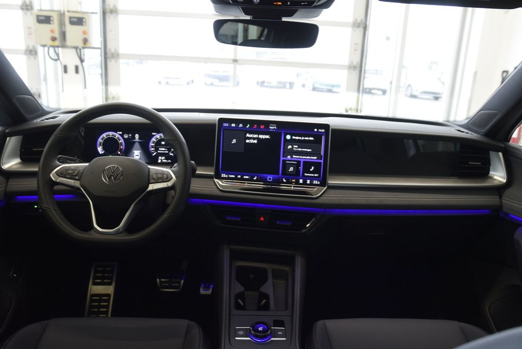 Volkswagen Tiguan COMFORTLINE+BLACK PACKAGE 2025 à Laval, Québec - 21 - w1024h768px